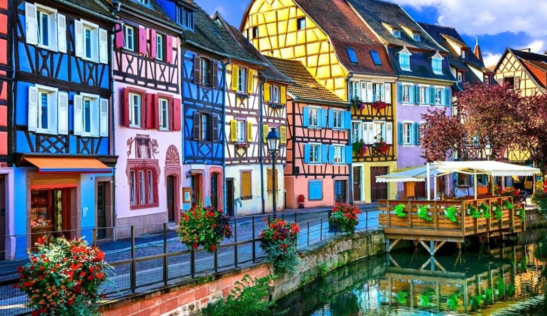 Luminous Apartment In Kehl Near Strasbourg, Conveniently Located Next To A Tram Stop With Direct Access To Strasbourg City Centre Екстериор снимка