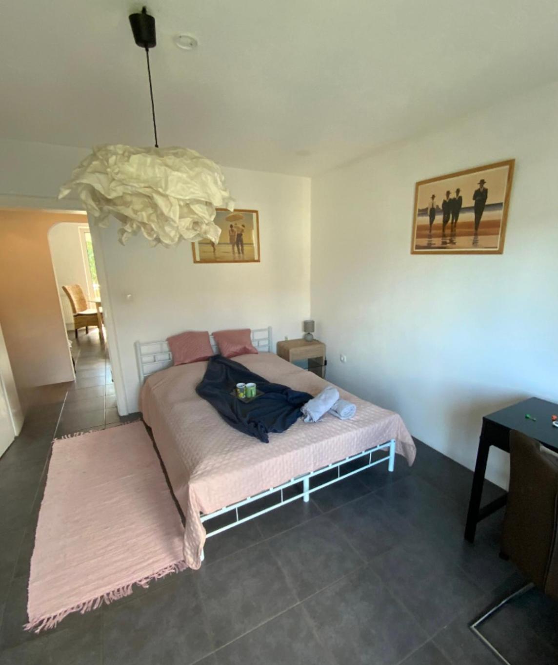 Luminous Apartment In Kehl Near Strasbourg, Conveniently Located Next To A Tram Stop With Direct Access To Strasbourg City Centre Екстериор снимка